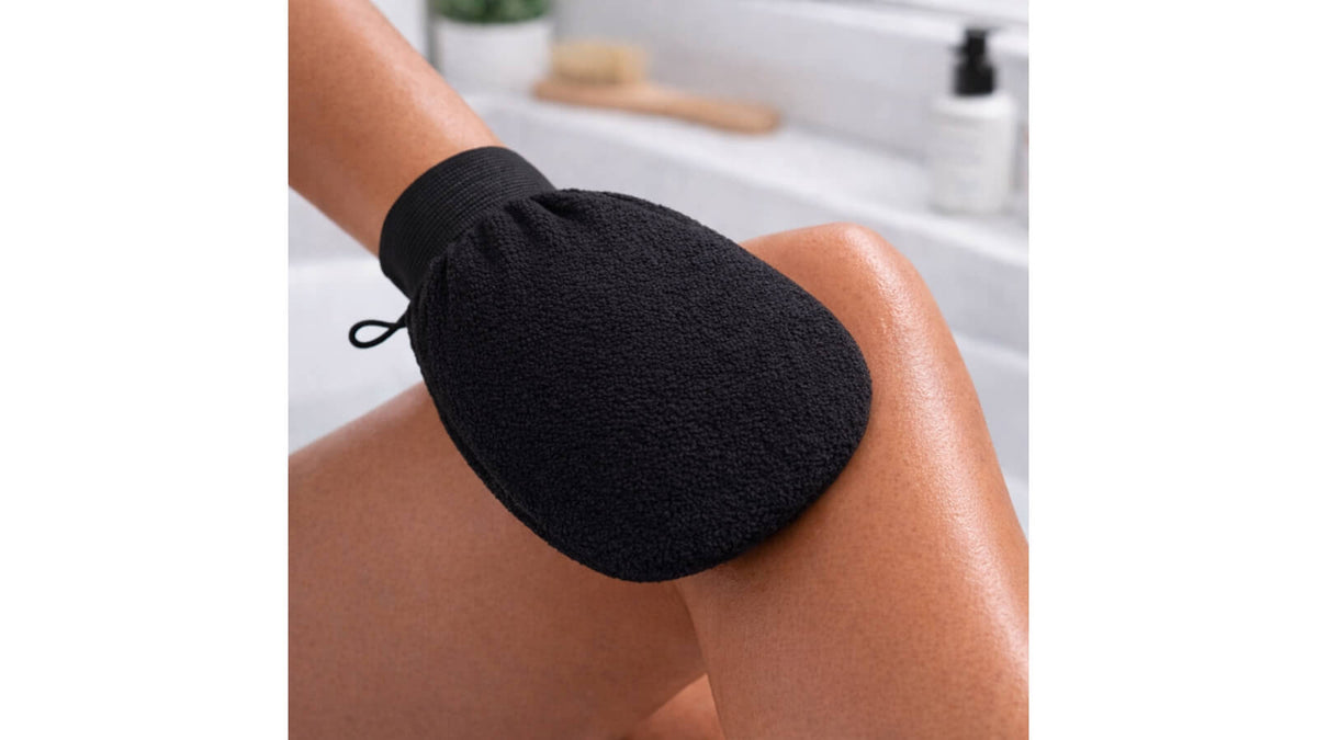 How to Prep Skin for Self Tanner for a Smooth, Streak-Free Glow ...